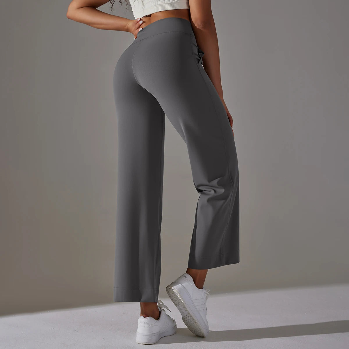 BreezeFit-Leggings mit weitem Bein 